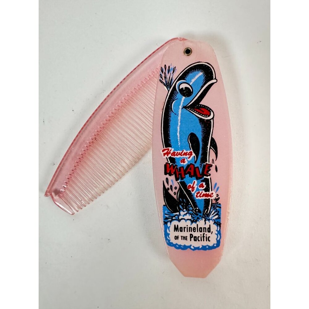 Vintage Marineland Of The Pacific Pink Whale Folding Comb